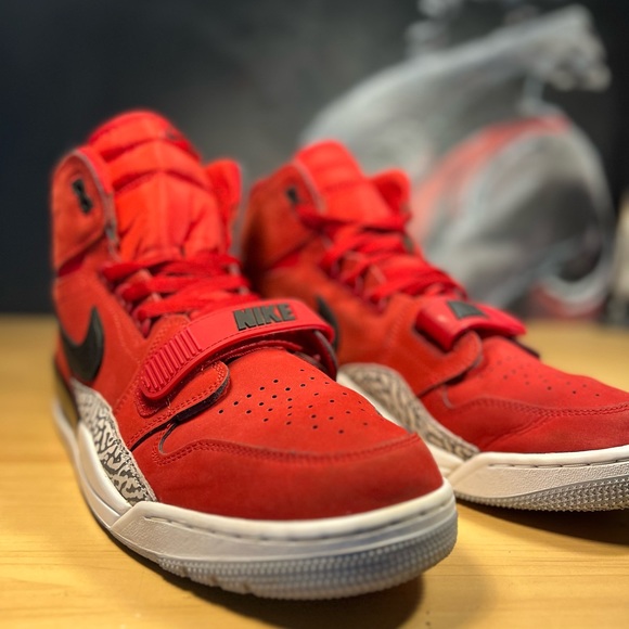 NIKE | AIR JORDAN 312 LEGACY | TORO | 13 - Picture 4 of 5